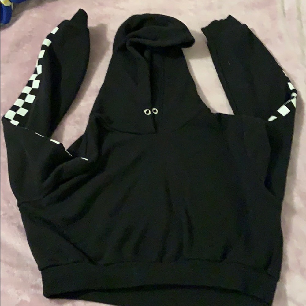 I am selling this hoodie.